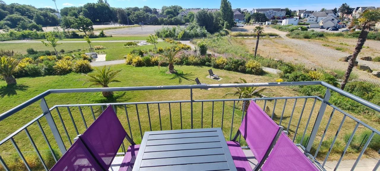Appartement Devant La Plage Avec Piscine Concarneau Luaran gambar
