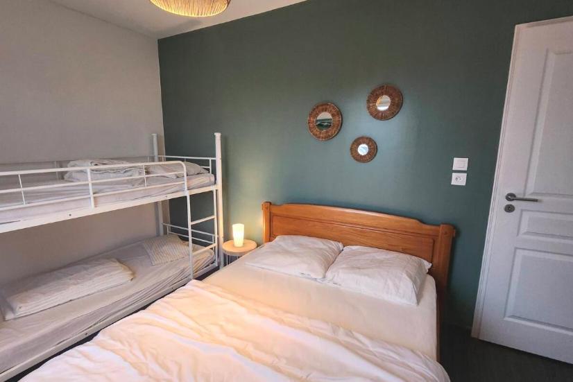 Appartement Devant La Plage Avec Piscine Concarneau Luaran gambar